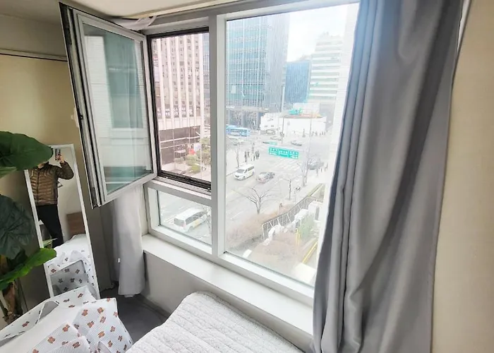 Apartment 3-2501 #5min Gangnam St# Livingroom #sofa #metro Line No2
